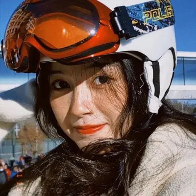 孖胎斗女巫